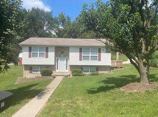 137 E 13th St, Hermann, MO 65041