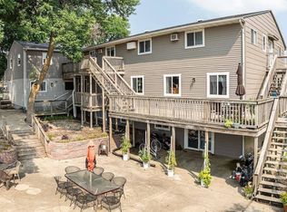 2212 Okoboji Ave, Milford, IA 51351