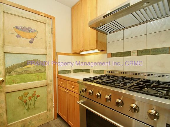 3rd image of 15 Muriel Pl