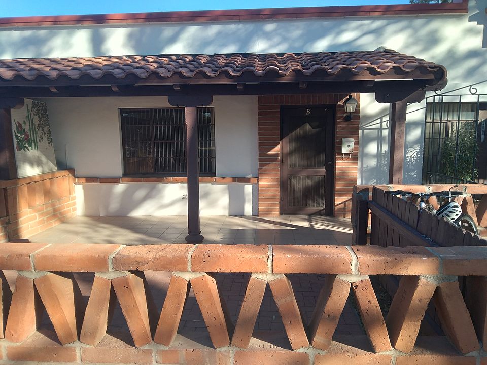1st image of 471 S La Canada Dr
