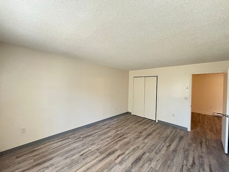 185 Loudon Rd #6 — Photo 6