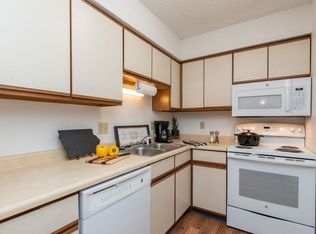 318 Finkbine Ln #3, Iowa City, IA 52246