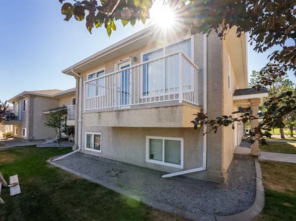 5 N Tartan Blvd W #6, Lethbridge, AB T1J 4Y5