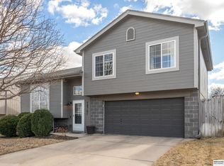 18701 Allan St, Omaha, NE 68135