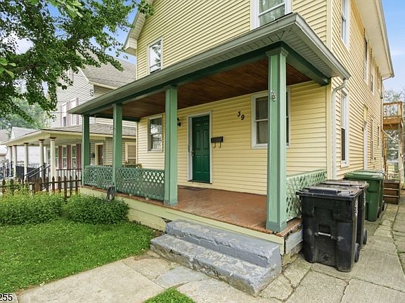 2nd image of 39 Broad St
