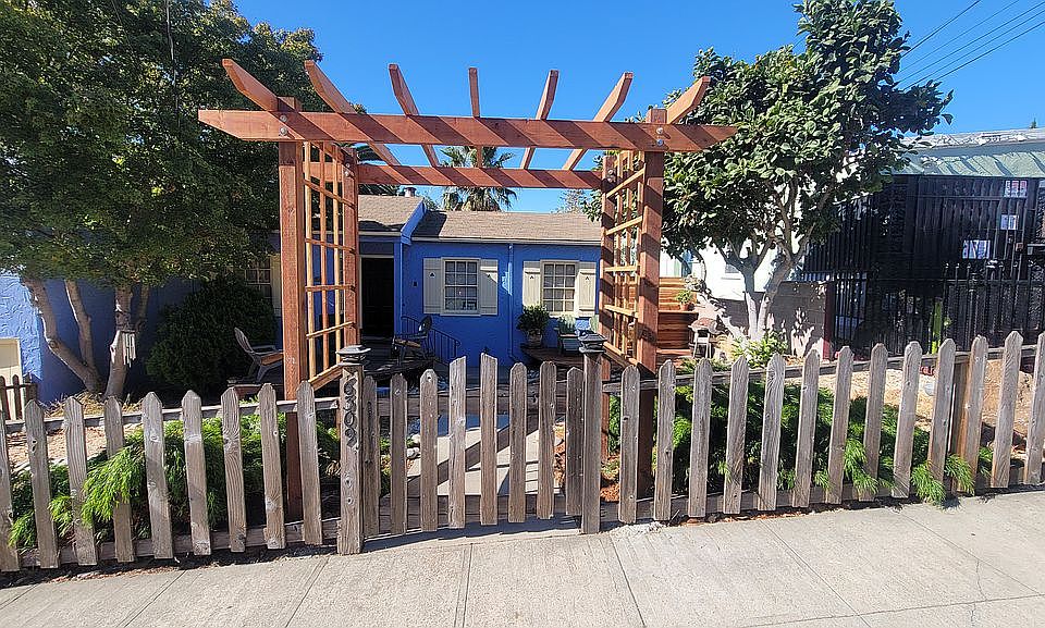 1st image of 6309 Majestic Ave