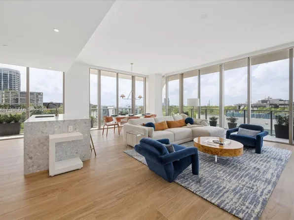 2678 Tigertail Ave, Miami, FL