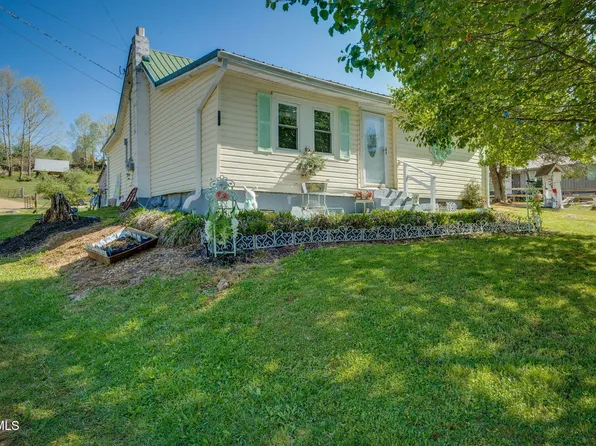 105 Samps Hollow Rd, Elizabethton, TN 37643