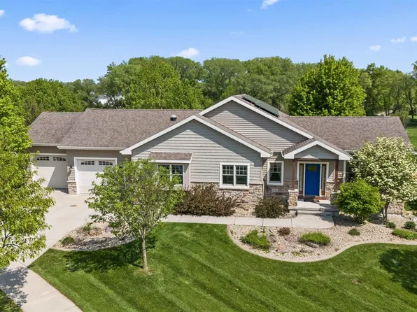 7717 Indigo Drive, Deforest, WI 53532