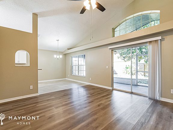 4th image of 2041 Donegan Pl