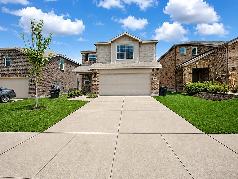 825 Ozark Path — Photo 2