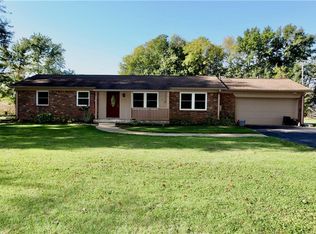 1502 Locust Ln, Avon, IN 46123