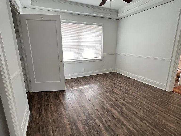 101 S 49th Ave #10 — Photo 5