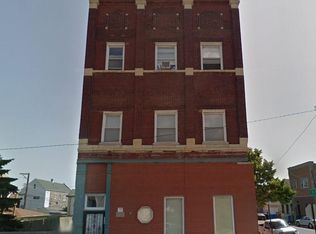 3081 S Lock St #2F, Chicago, IL 60608