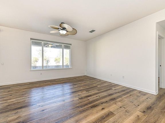 4th image of 1589 Avian Hill Pl