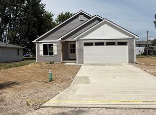 408 Hudson St, Napoleon, OH 43545
