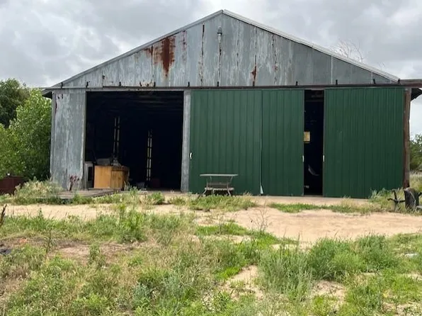 475 SE 60th Ave, Ellinwood, KS 67526