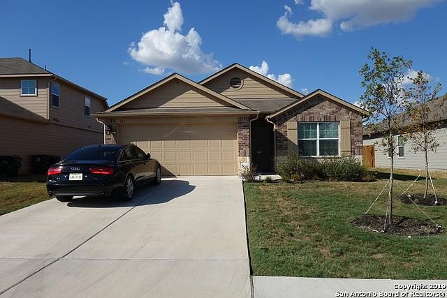 1st image of 115 Calf Creek Dr
