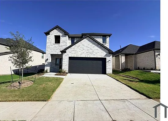 4 bed, 2315 sqft, $3,500 — Photo 2