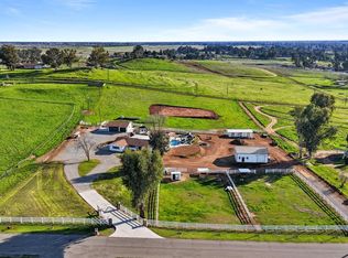 6267 E Appaloosa Ave, Clovis, CA