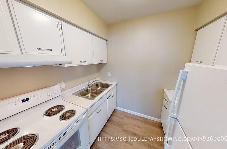 405 E Park St #34 — Photo 21