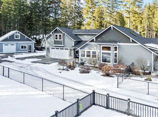 81 E Tower Ln, Union, WA 98592