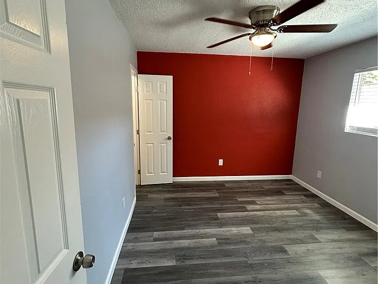 8523 Cedar St — Photo 22