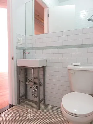 Rented by Rennit Inc. | media 40