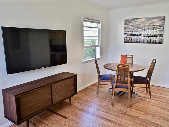 4th image of 730 Nowita Pl