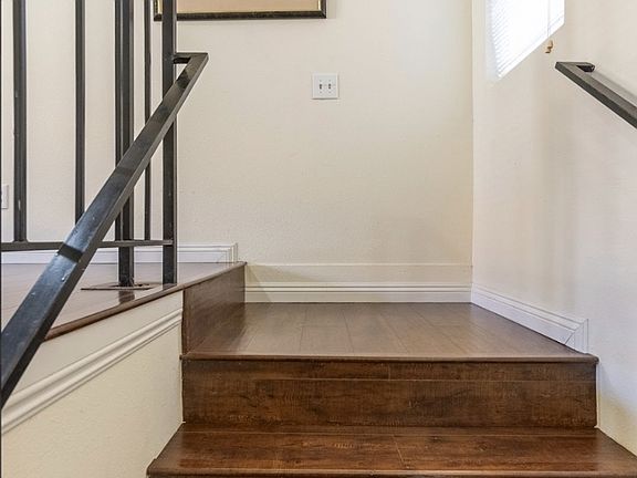 4th image of 1442 Kauai St #48