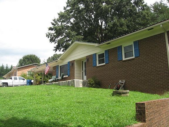 3rd image of 115 Buena Vista Dr #0