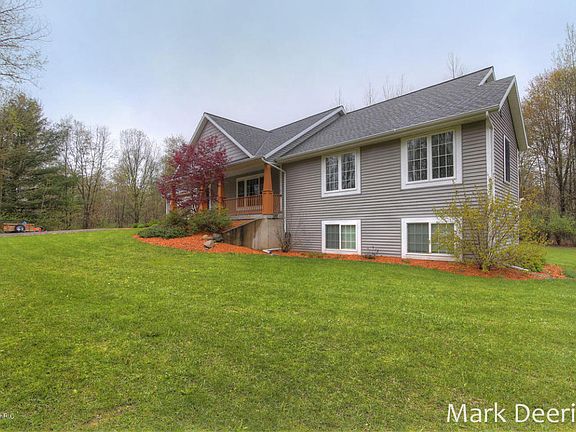 2nd image of 13311 Sadler Dr NE