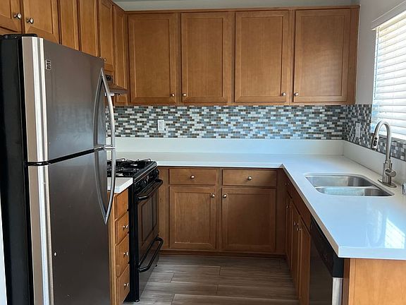 3rd image of 4546 Illinois St APT 2