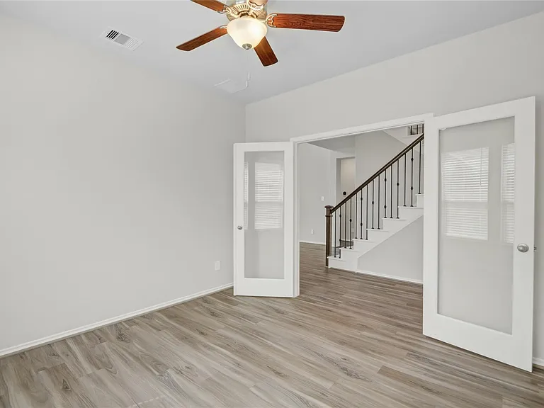 10723 Lacaille Ln — Photo 10