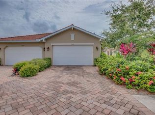 13462 Kent St, Naples, FL 34109