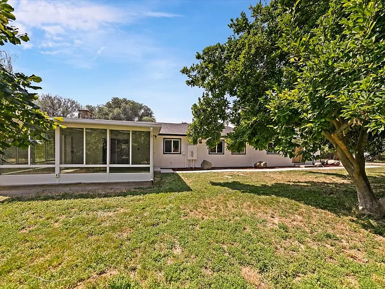 297 Bard Ave — Photo 30