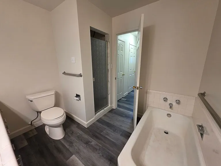 Bowen/Phelps Duplex — Photo 13