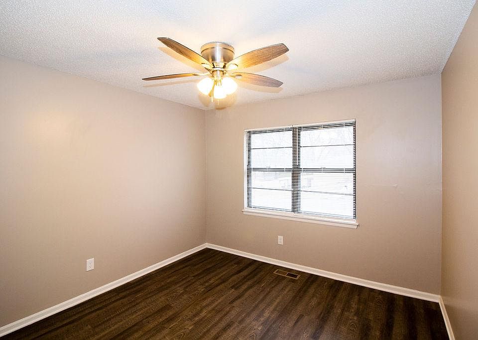 1st image of 1402 Dakota St