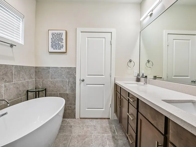 6314 Chelsea Falls Ln — Photo 24