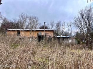 422 Mashburn Rd, Sweetwater, TN 37874