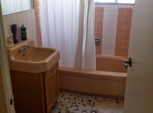 5300 N Sheridan Rd #417, Chicago, IL 60640