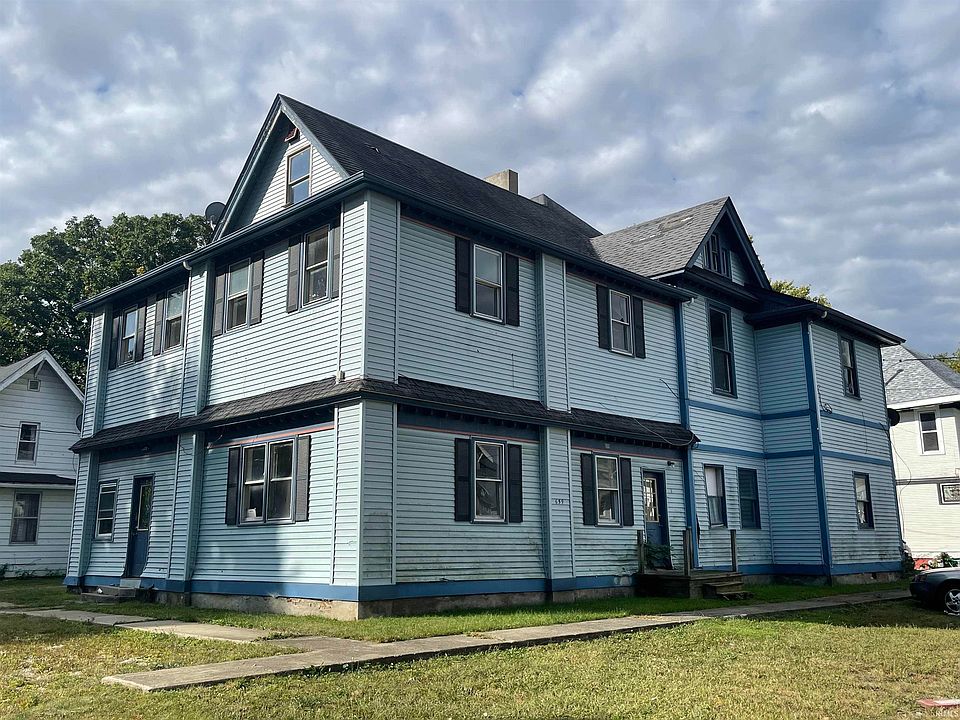 2nd image of 659 E Washington St