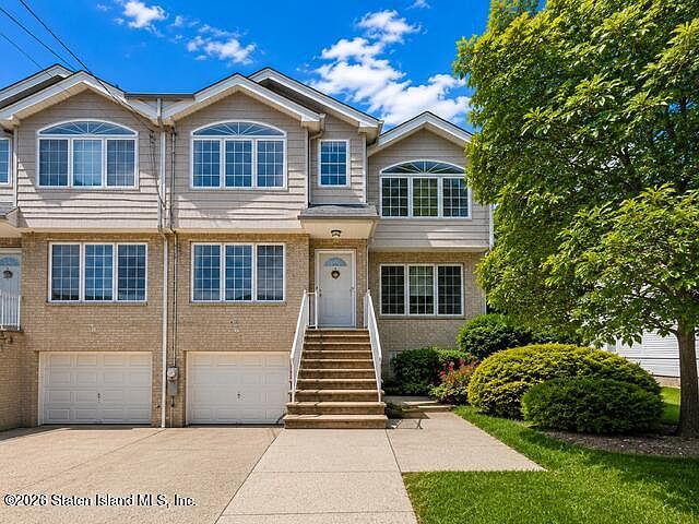 1st image of 86 Burke Ave