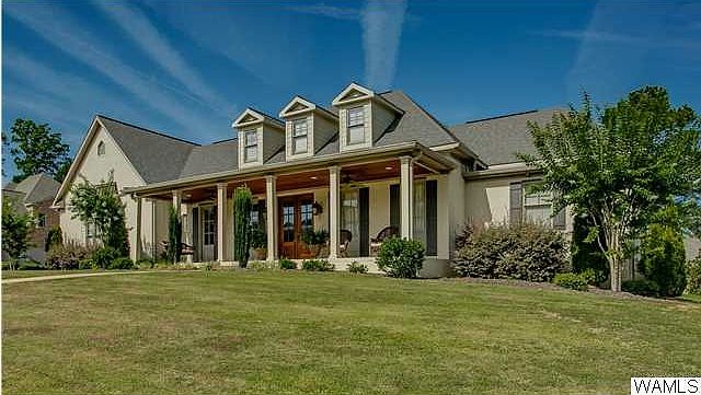 1st image of 3675 River Bluff Dr