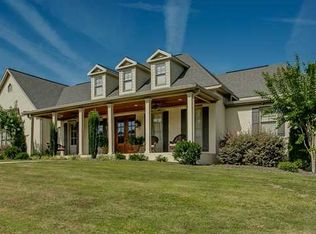 3675 River Bluff Dr, Tuscaloosa, AL