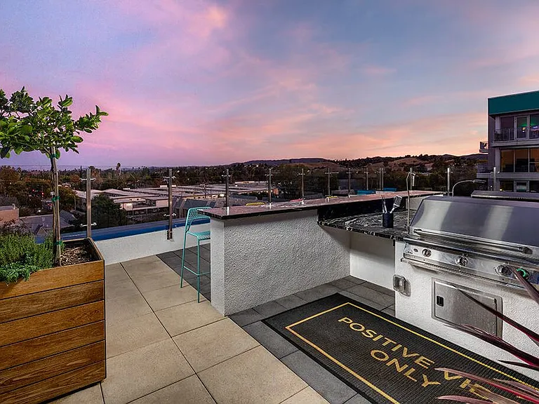 Chroma Apartment Homes — Photo 28