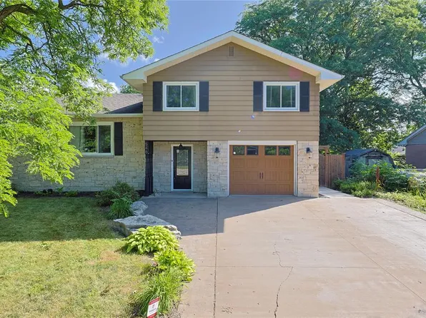 546 Princess St, Petrolia, ON N0N 1R0