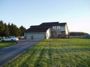 3915 E Dunbar Rd, Monroe, MI 48161