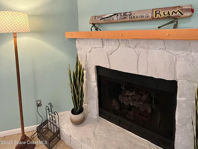 125 Adams Ave — Photo 9