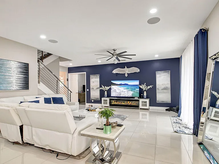 8952 Cypress Grove Ln — Photo 22
